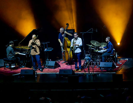 Avishai-Cohen-Quintet-b